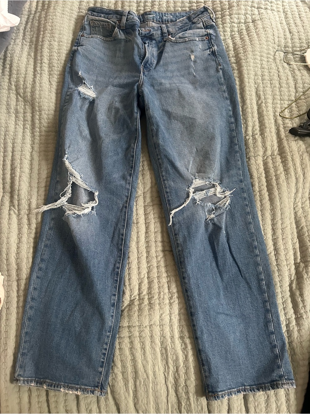 Old Navy Women's Distressed Blue Jeans OH Loose fit size 10